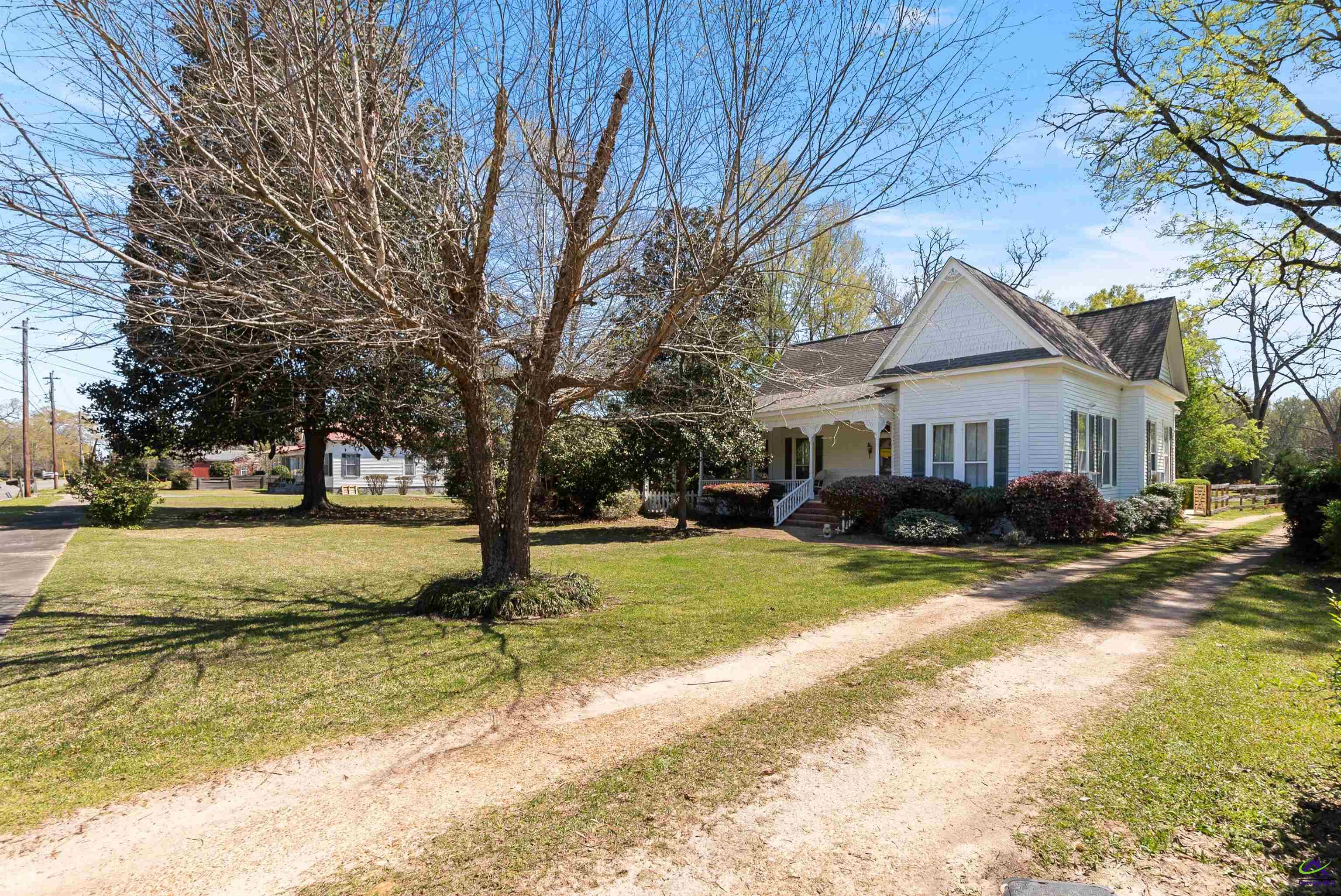 406 W Main Street