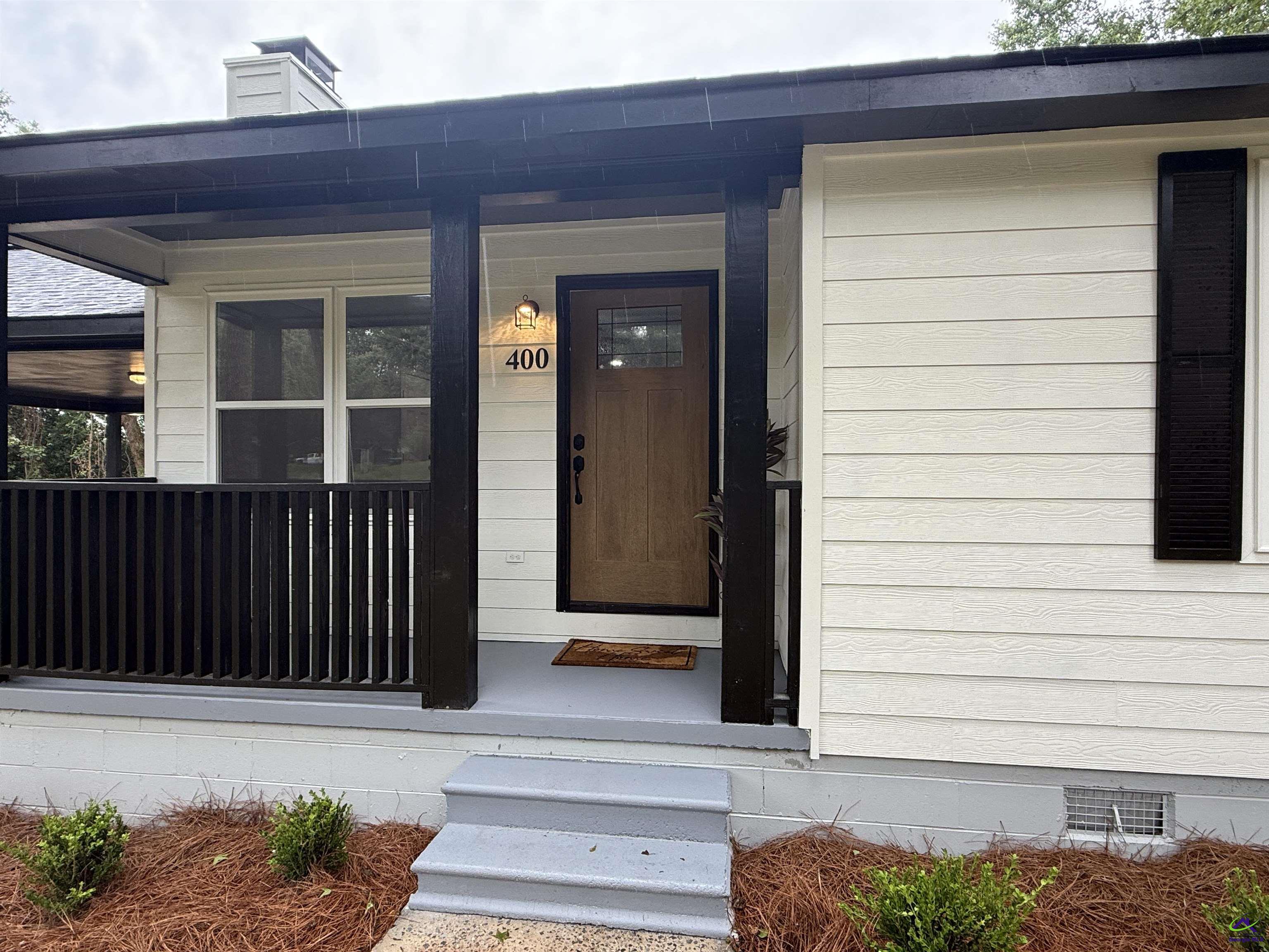 400 North Lake Dr