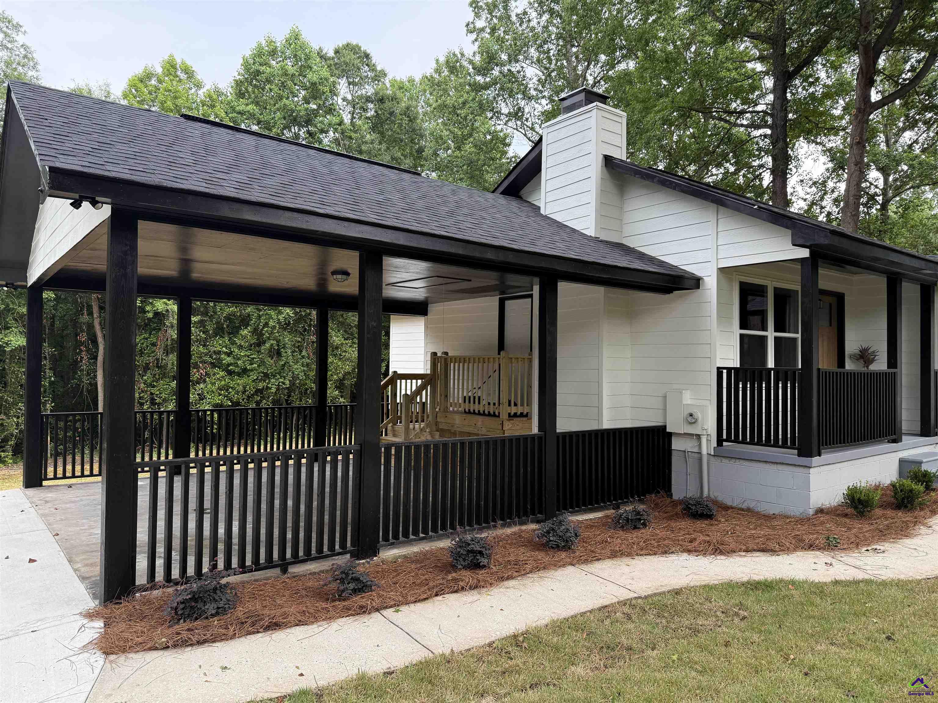 400 North Lake Dr