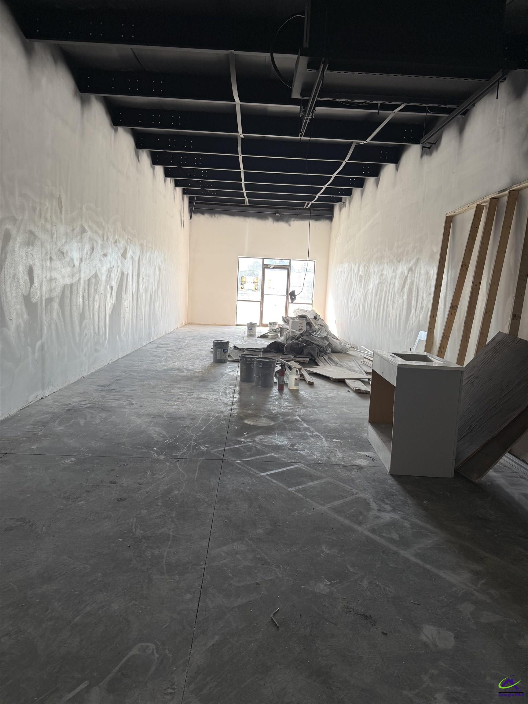 719 Hwy 96 (Bldg #600)