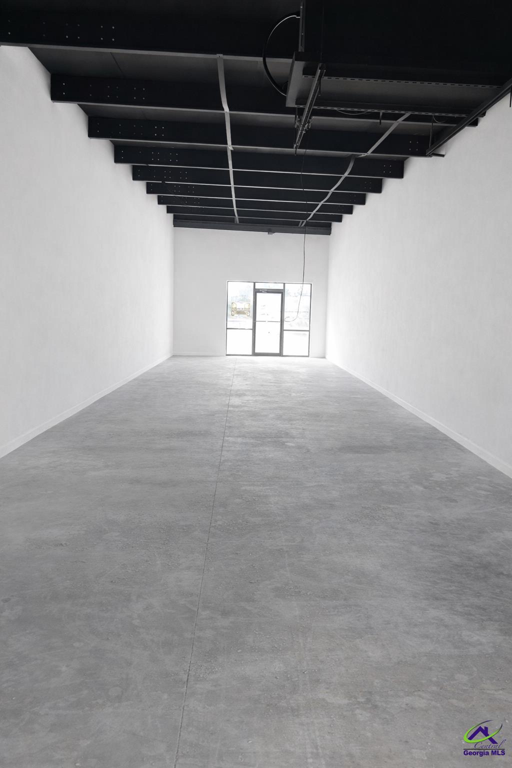 719 Hwy 96 (Bldg #600)