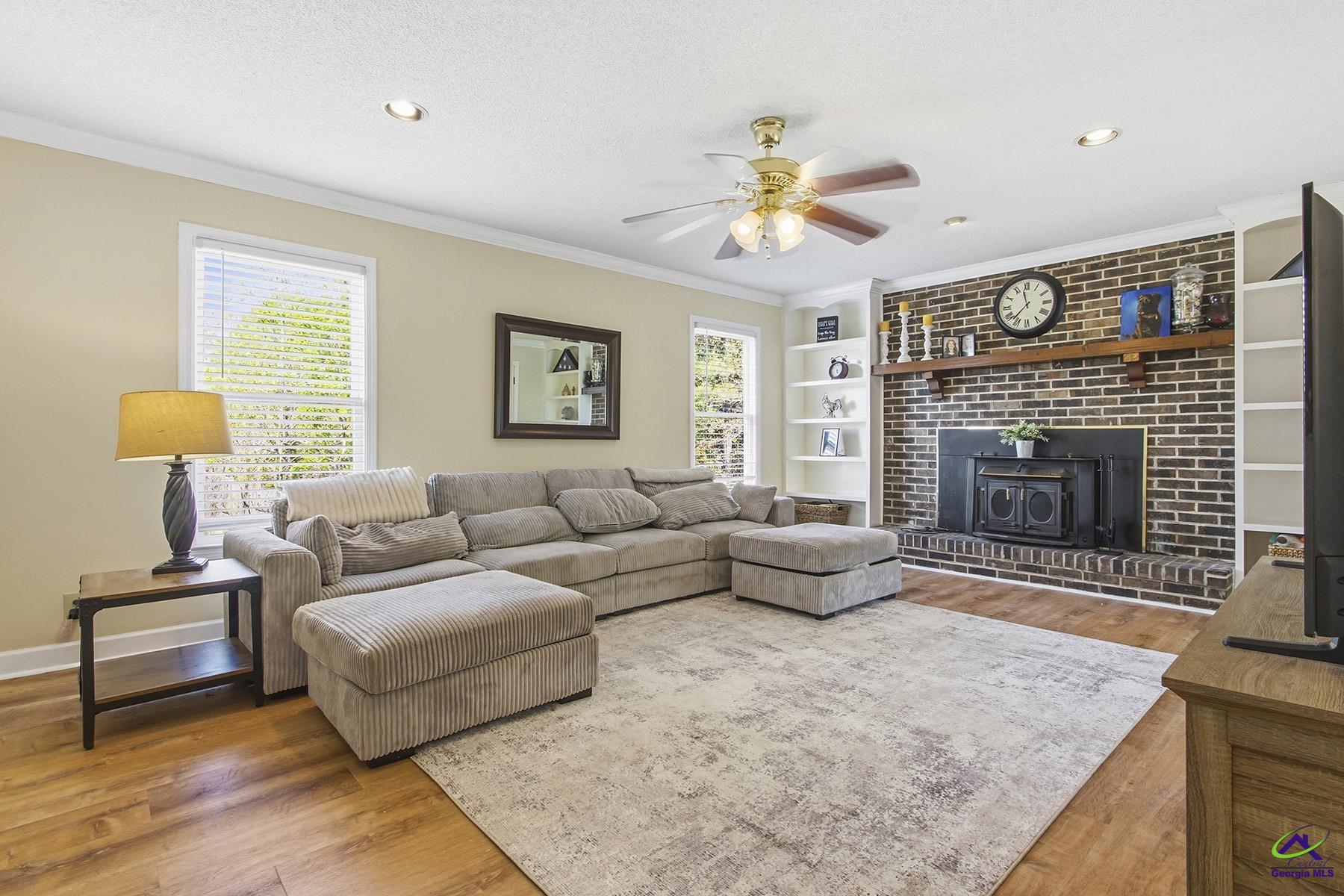 6201 Governor Macdonald Drive