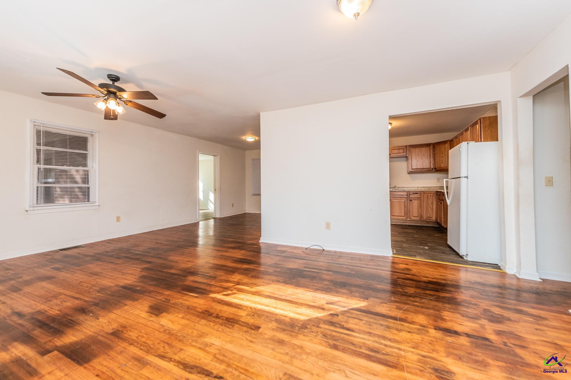 1755 Waverland Circle