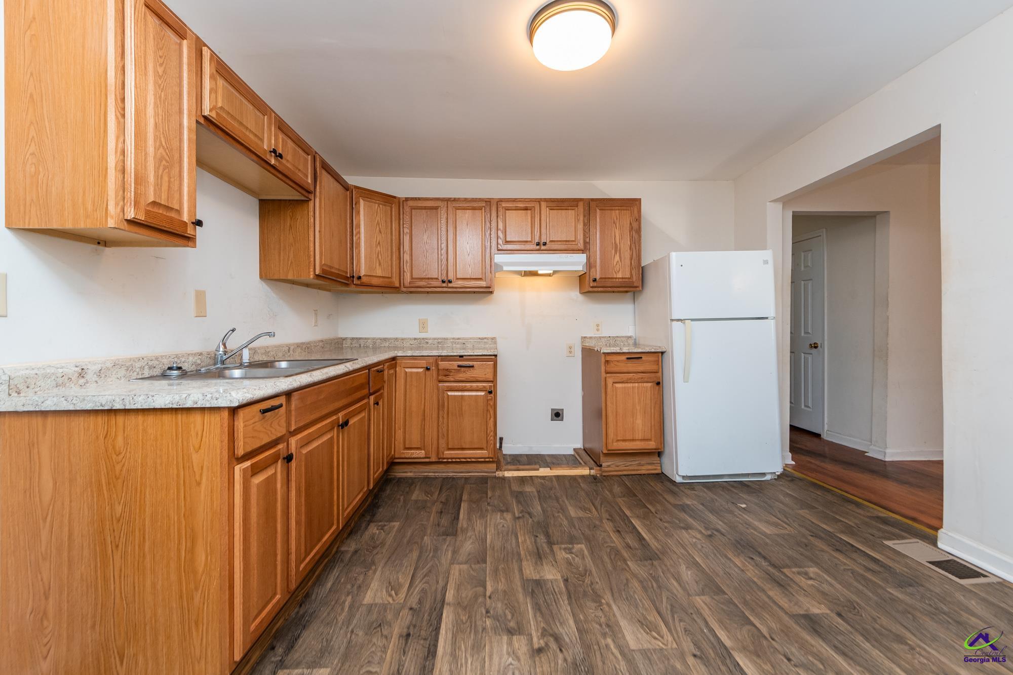 1755 Waverland Circle