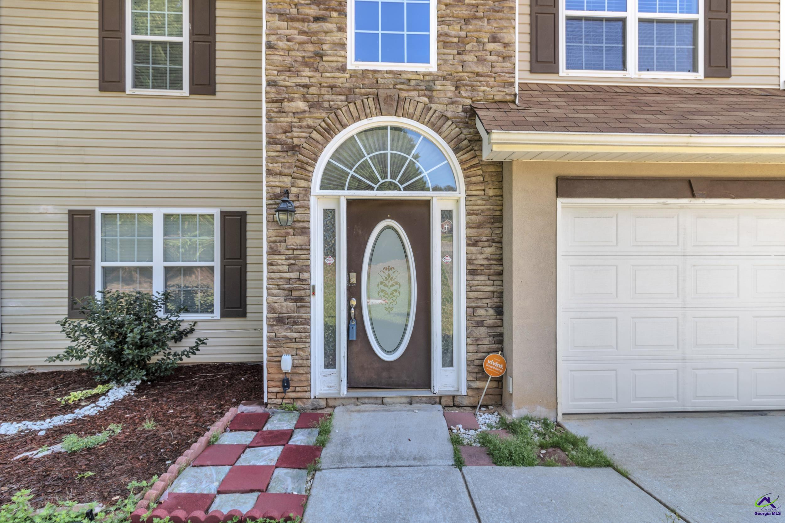 7228 Silverleaf Circle