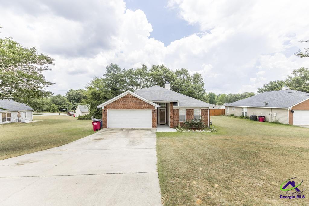 498 Crabapple Place