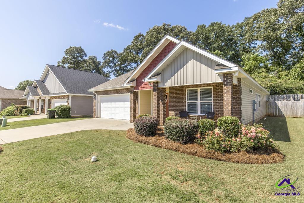 127 Hawks Ridge Trace