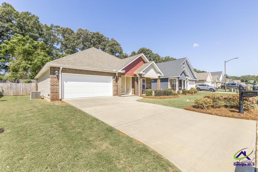 127 Hawks Ridge Trace