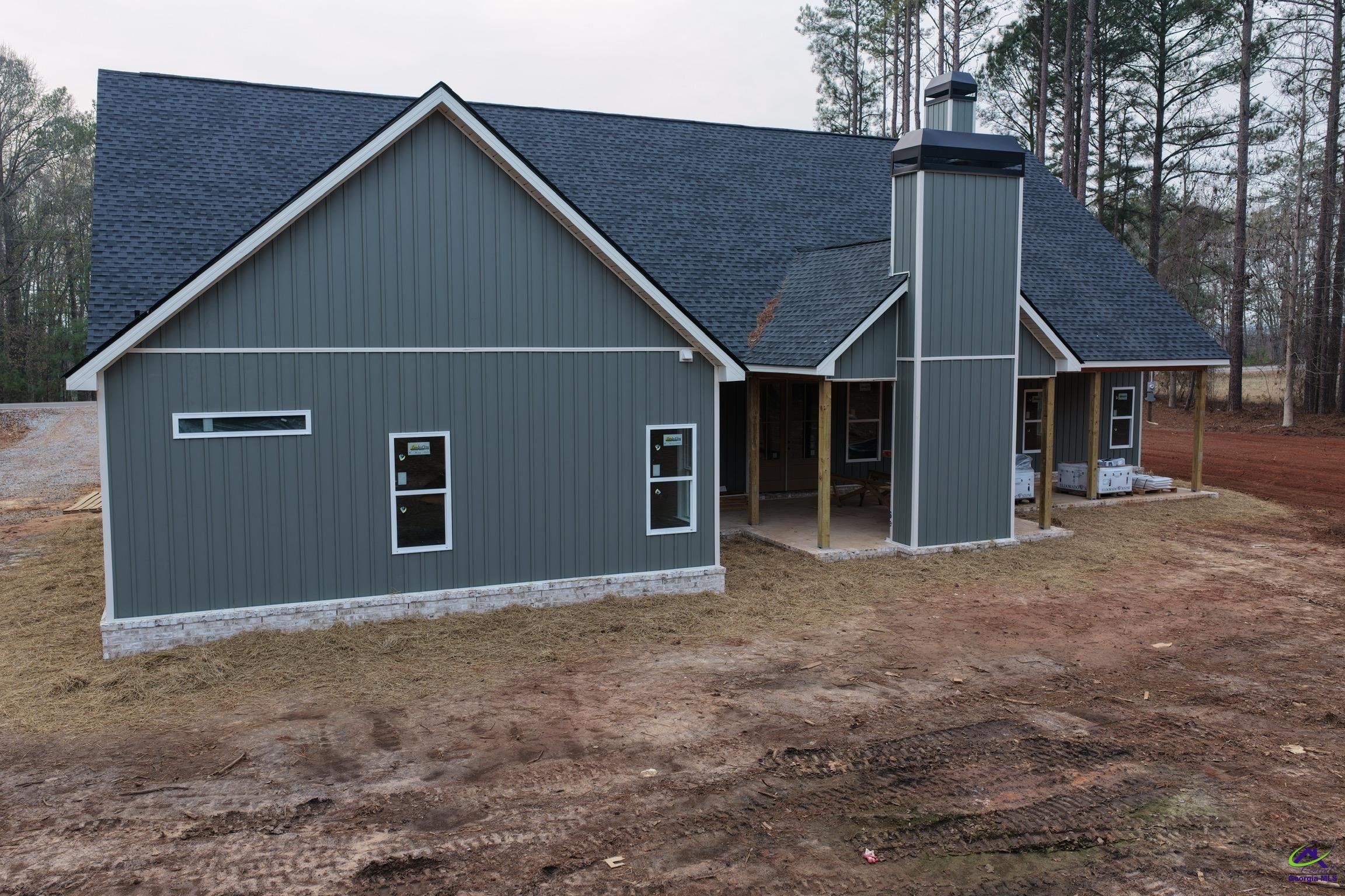 2089 Willow Lake Road