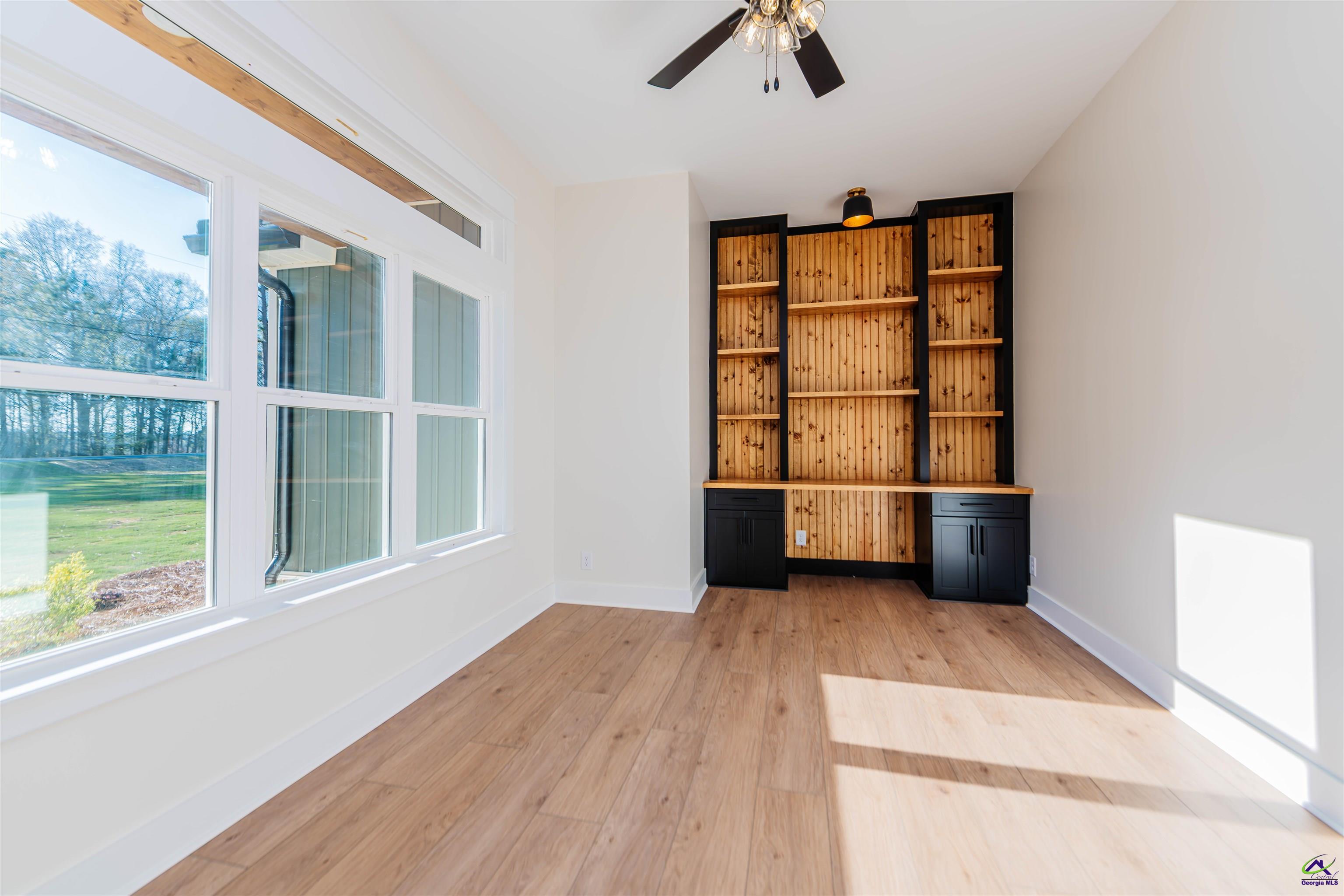 2089 Willow Lake Road