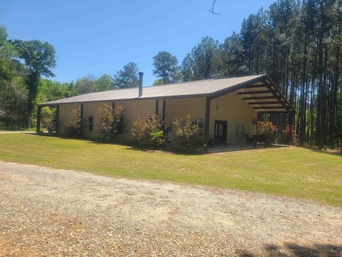 715 Perry Highway Hawkinsville GA 31036