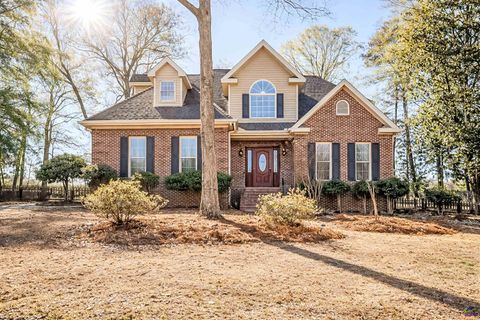 212 Falcon Crest Warner Robins GA 31088