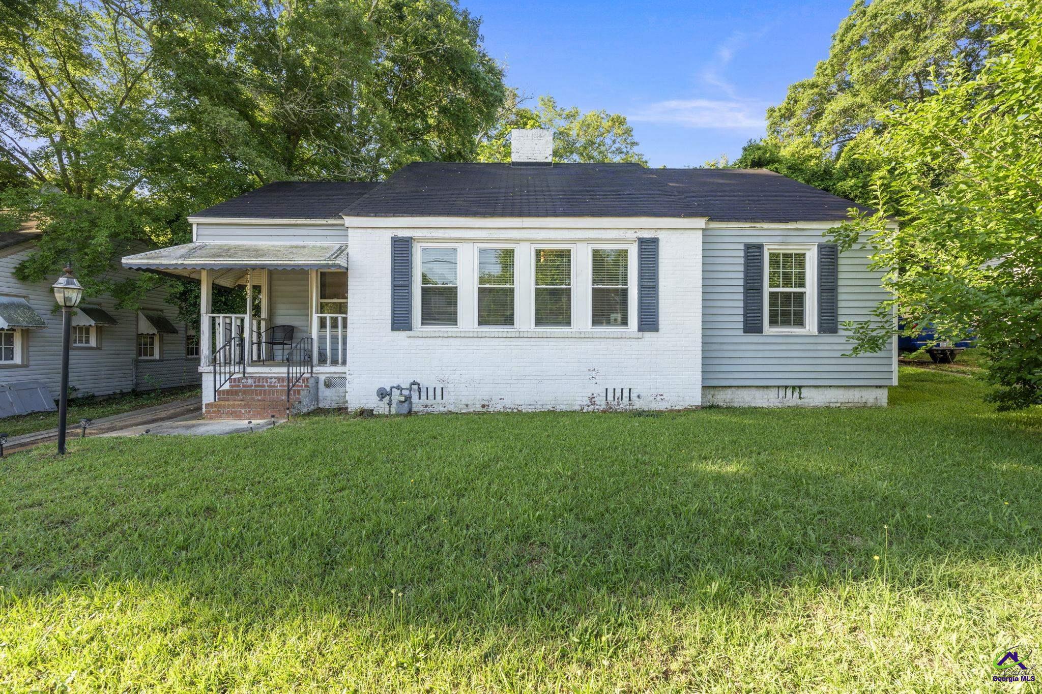 2668 Suwanee Avenue