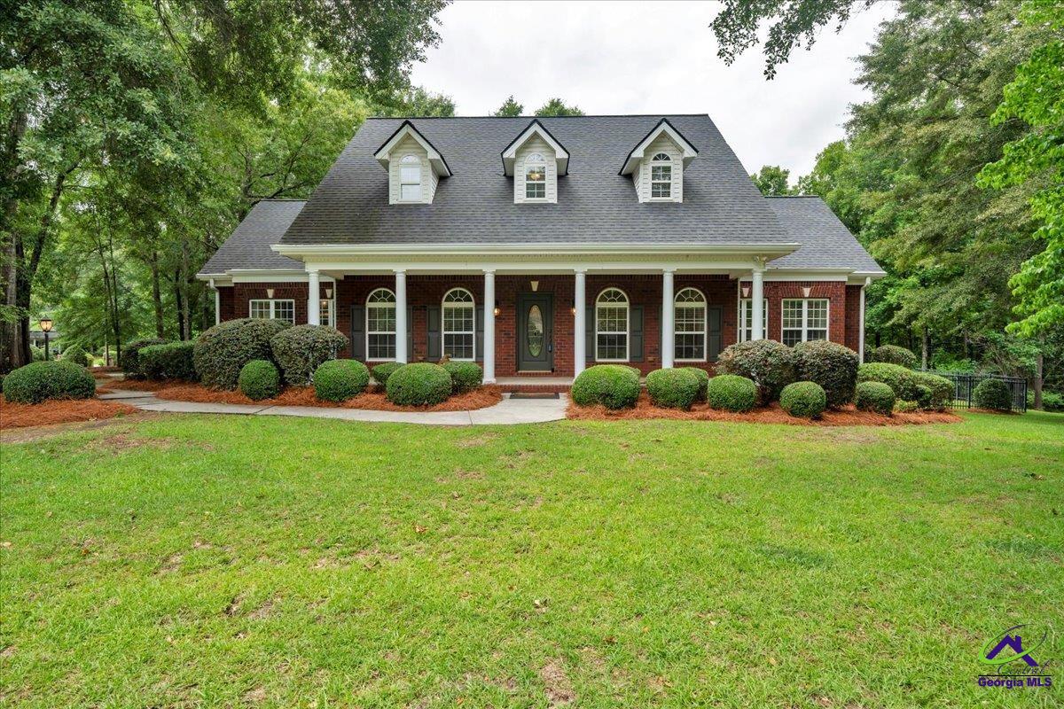 213 Sabre Drive