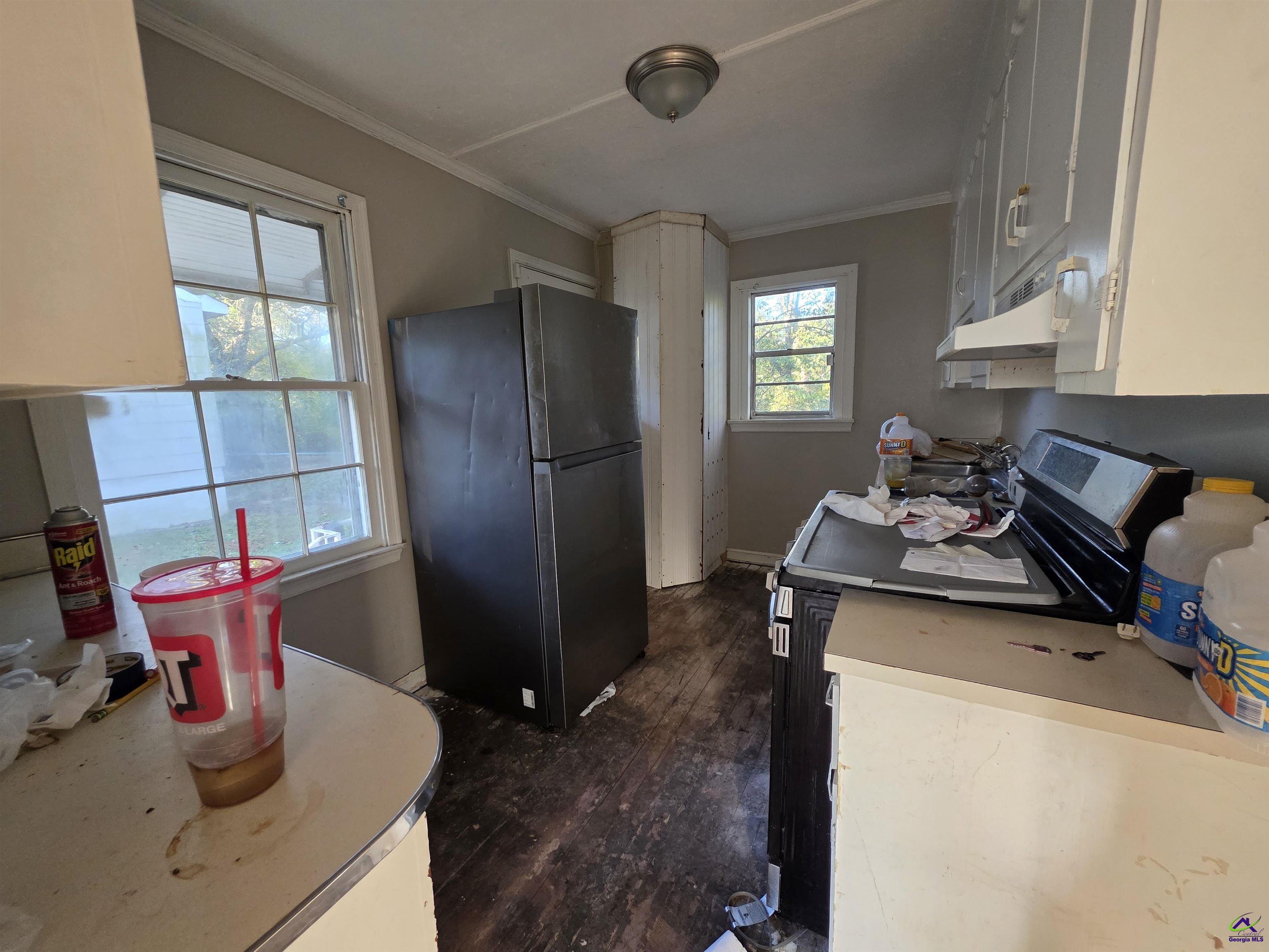 982 S Ponce De Leon Circle