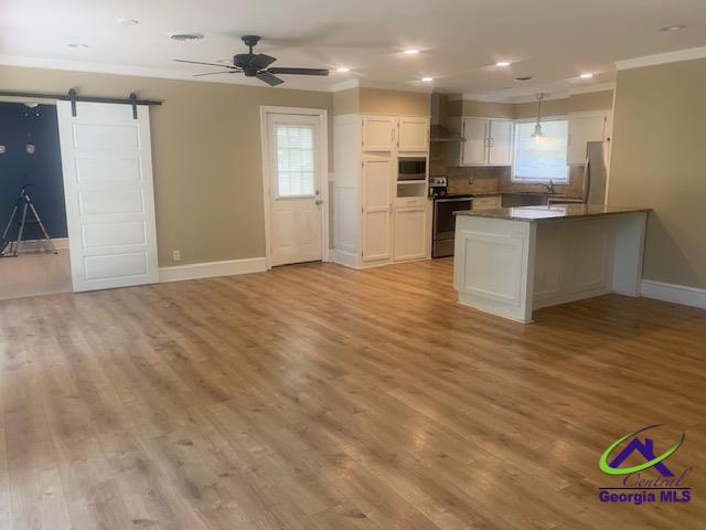4650 Twin Oak Drive