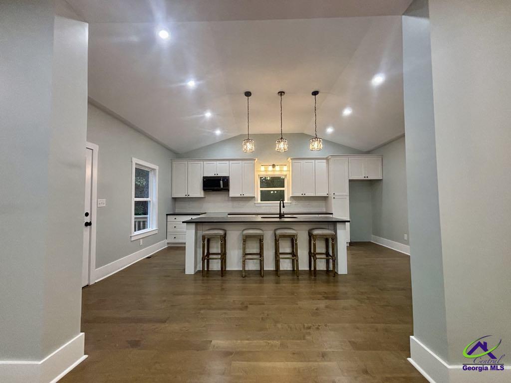 2371 Kensington Road