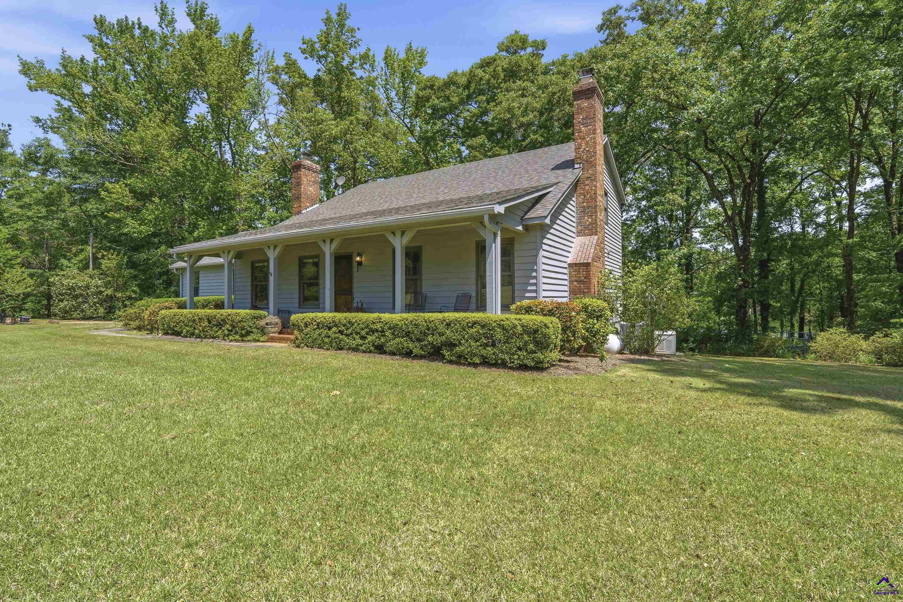 2754 Highway 42 N