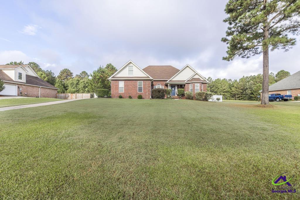 312 Buckskin Dr