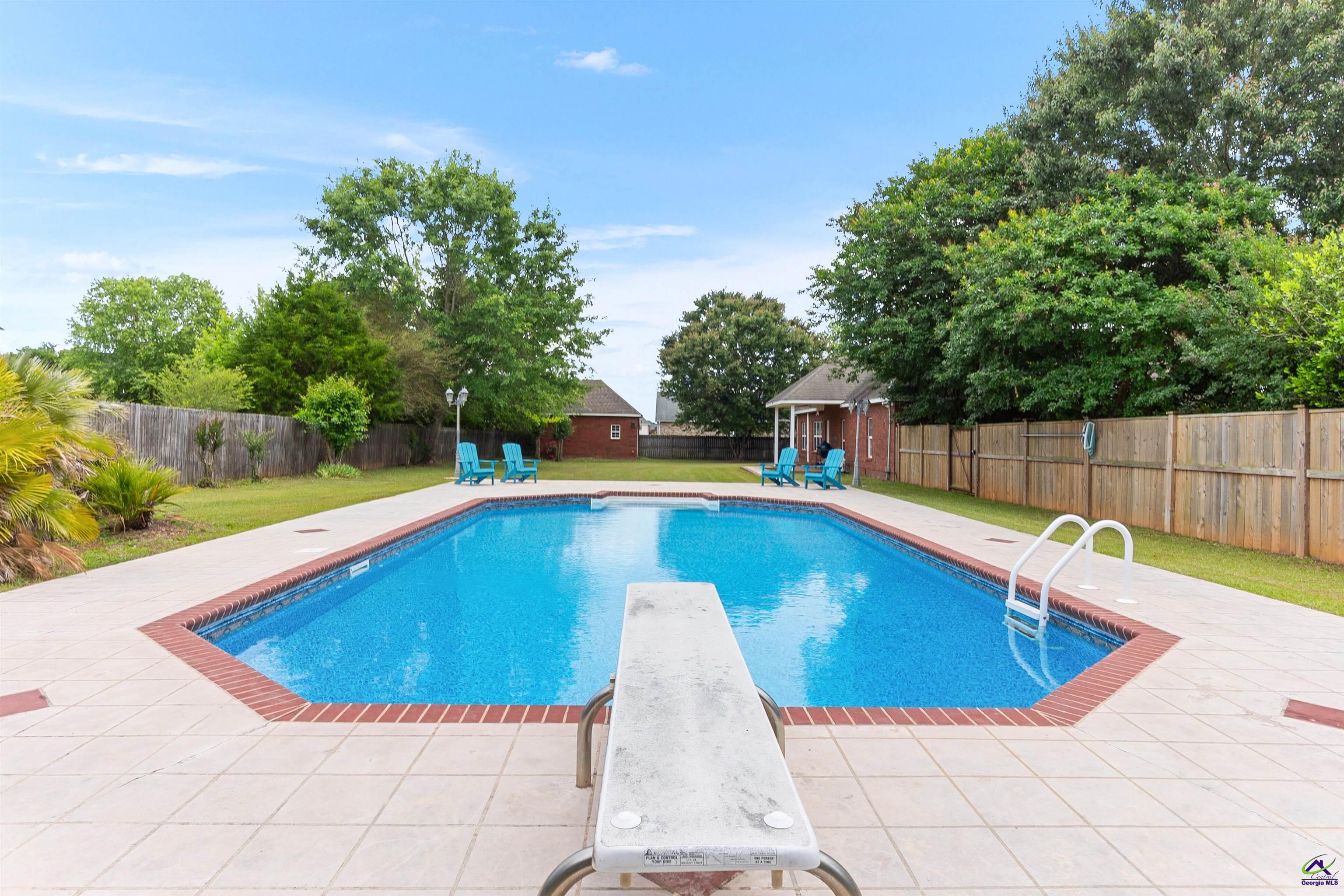 301 Hathersage Drive