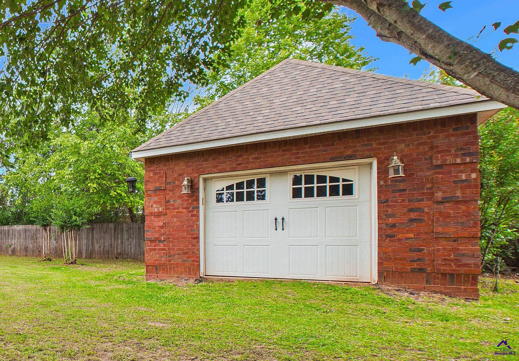 301 Hathersage Drive