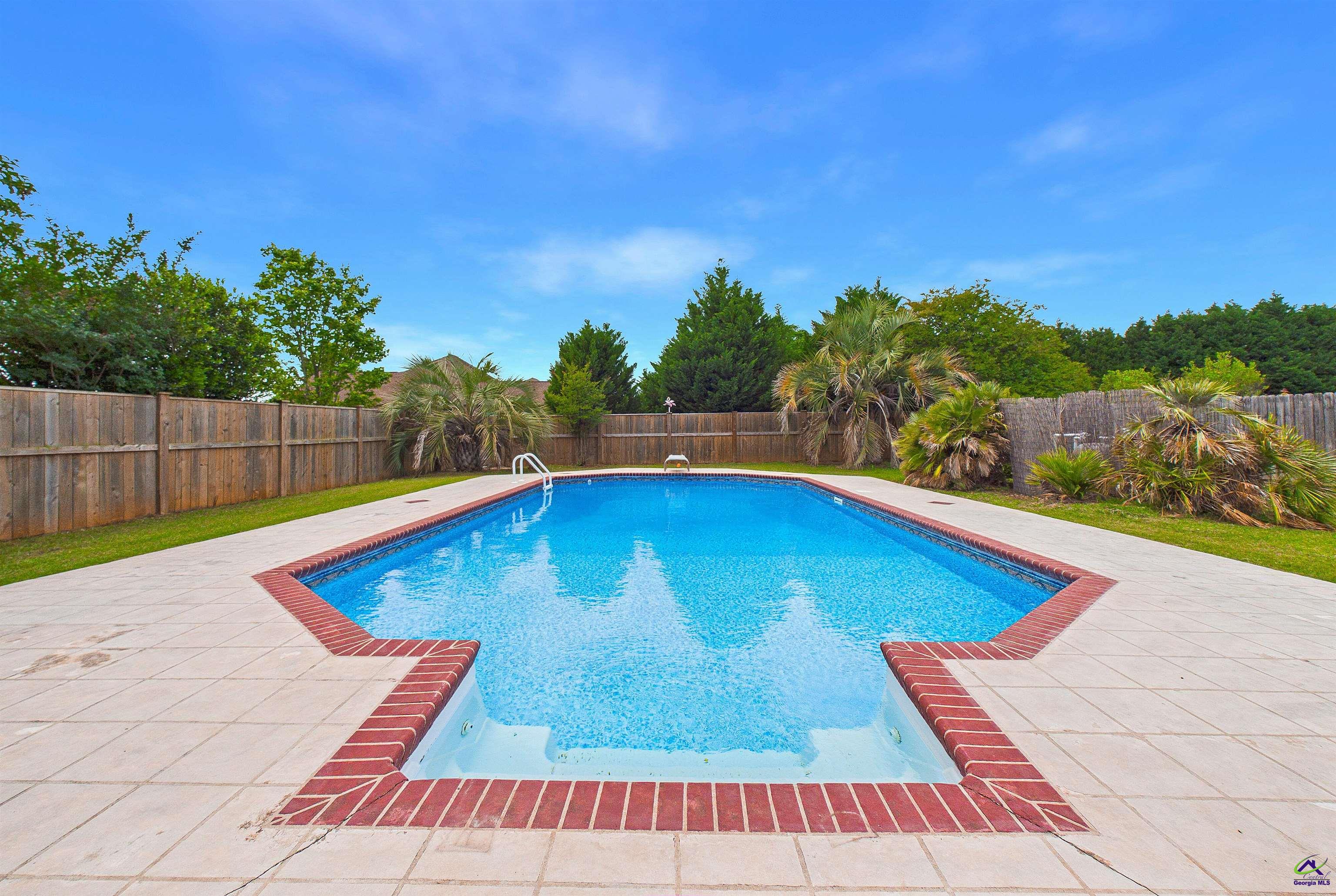 301 Hathersage Drive