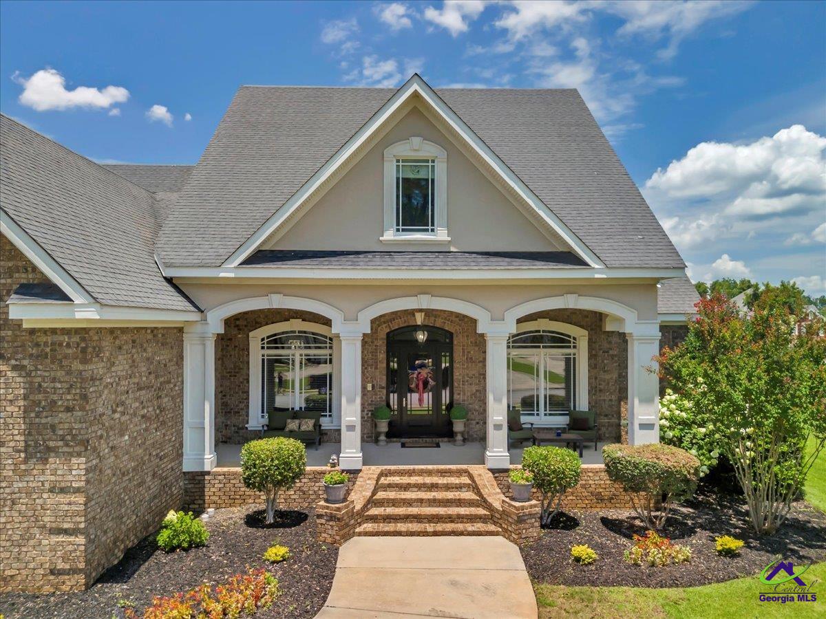 108 Bridgeway Drive