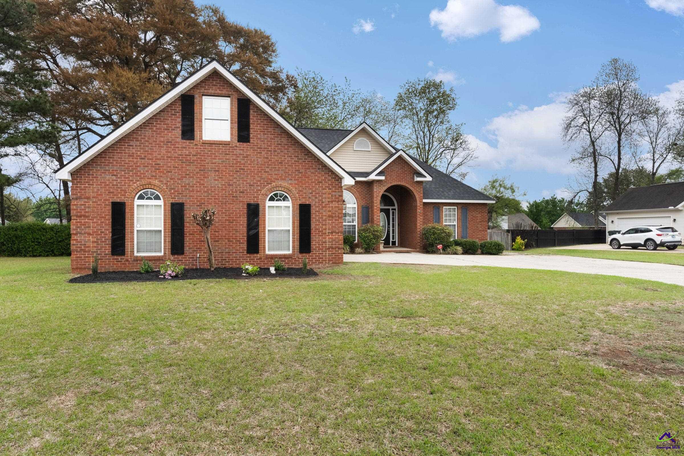 900 Bay Laurel Circle