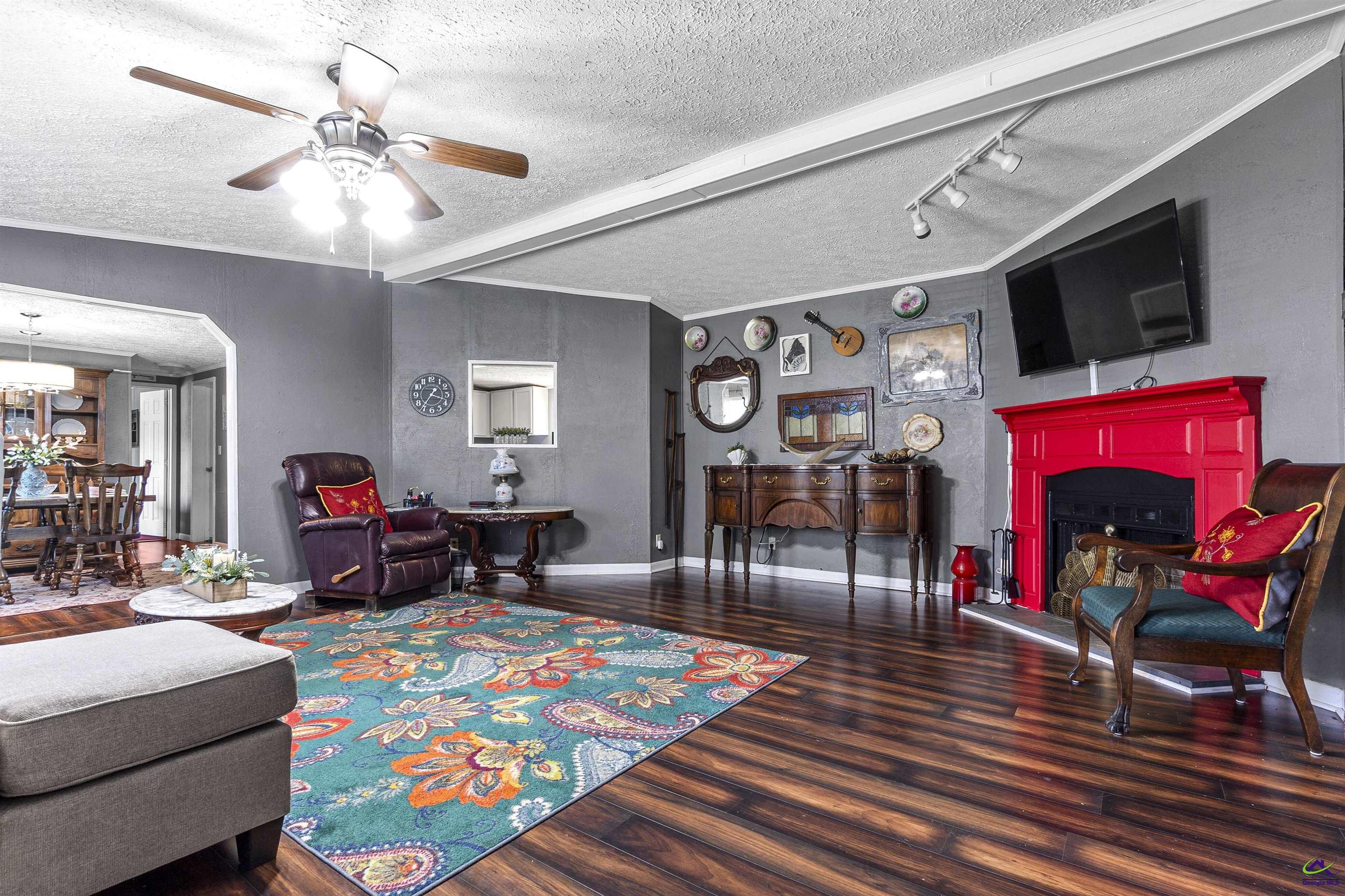 136 Shamrock Circle