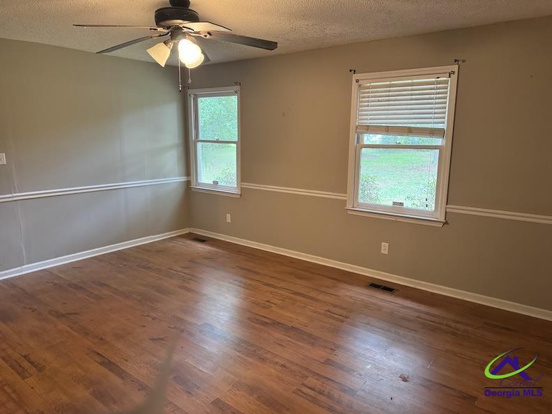 127 Glen Oaks Road