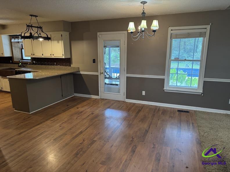 127 Glen Oaks Road