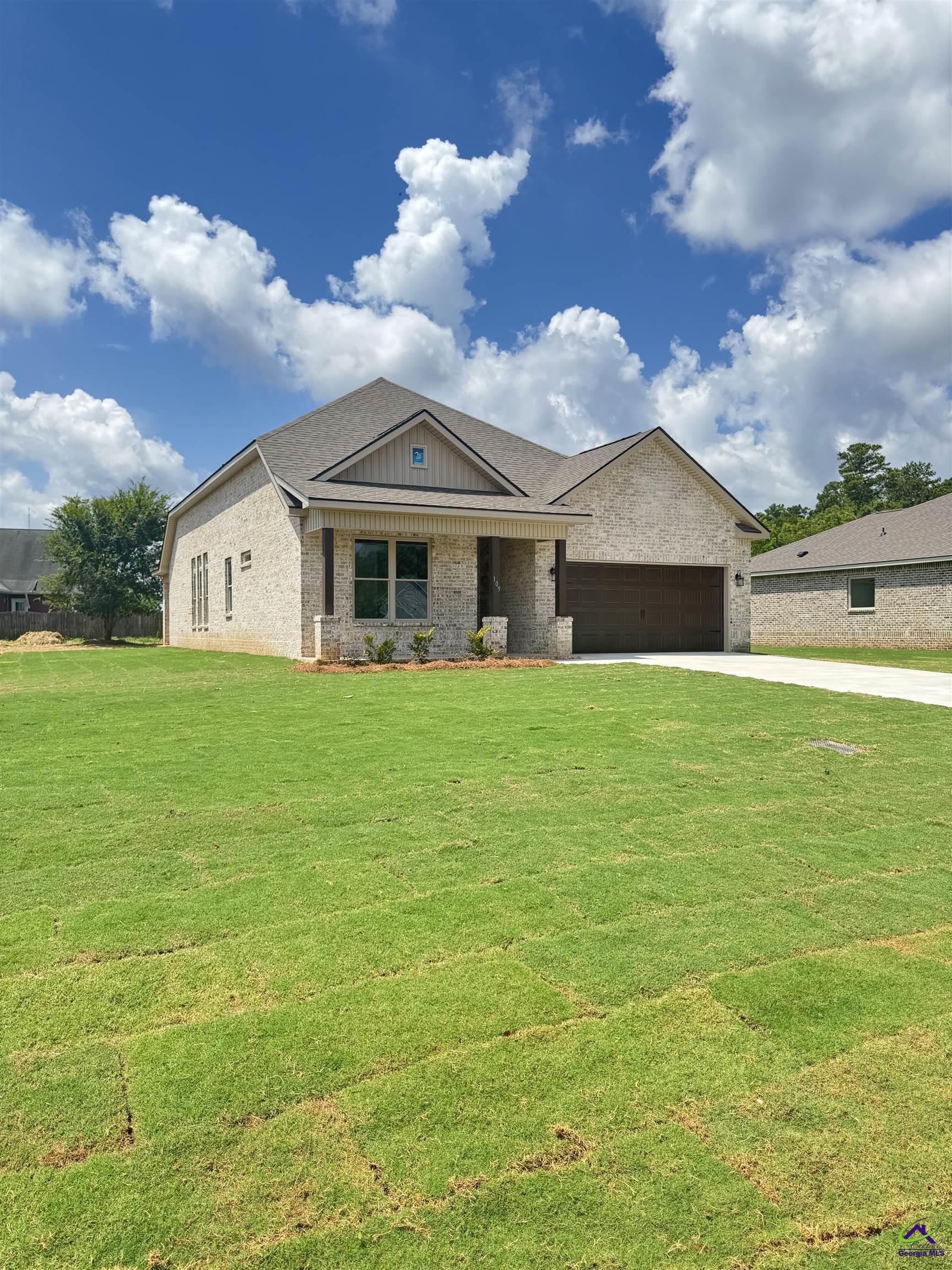 109 Mayberry Lane