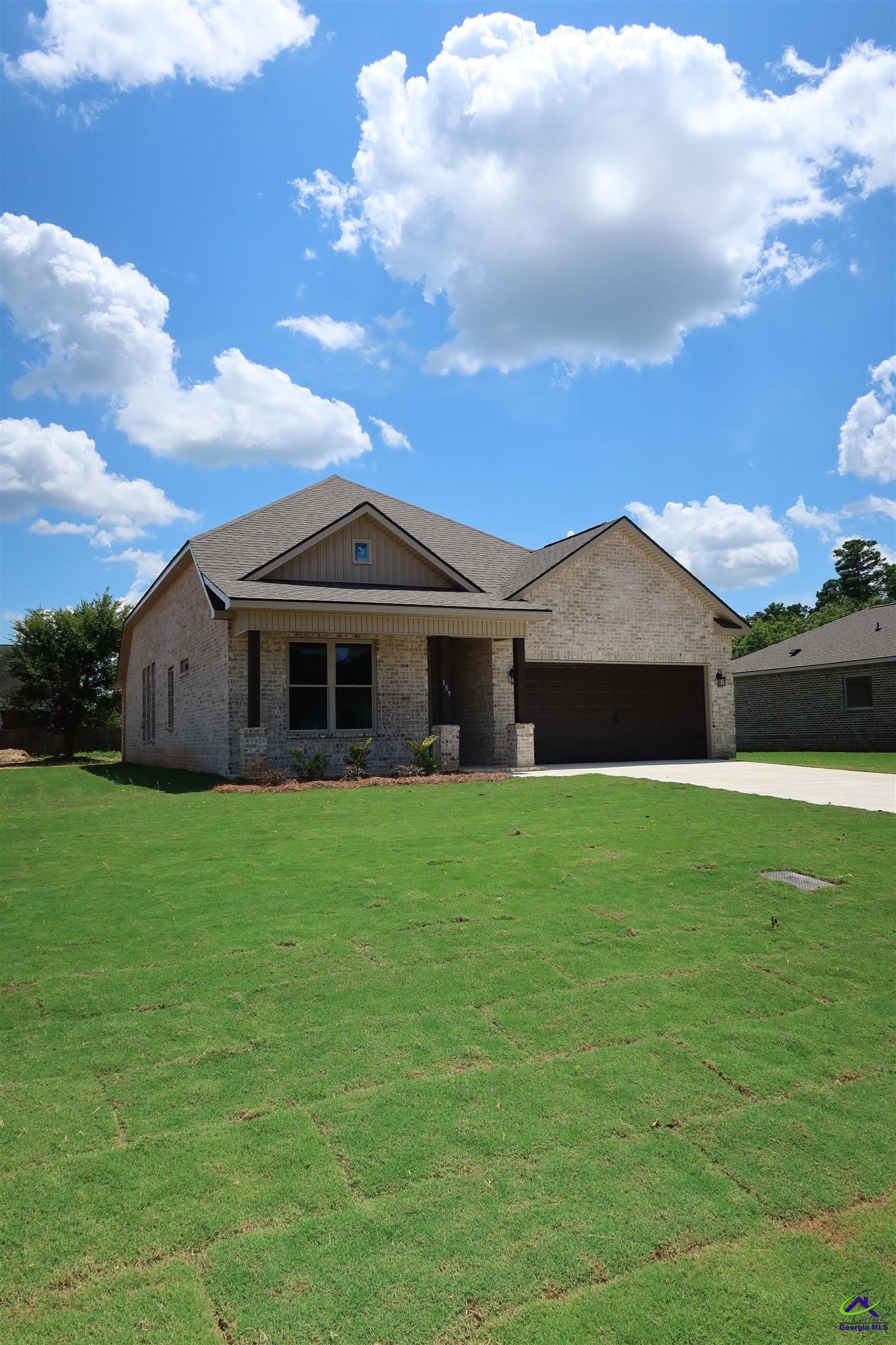 109 Mayberry Lane