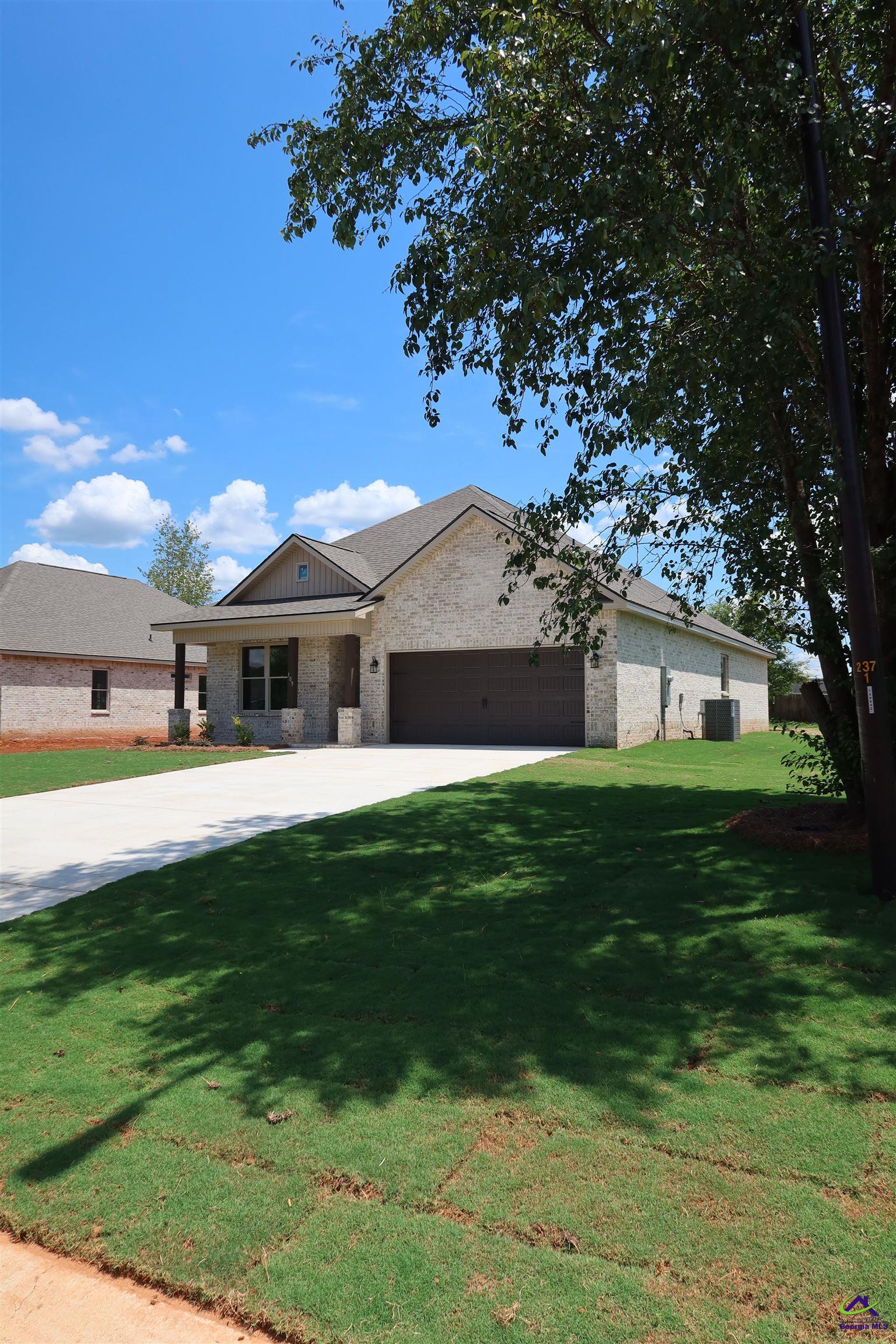 109 Mayberry Lane