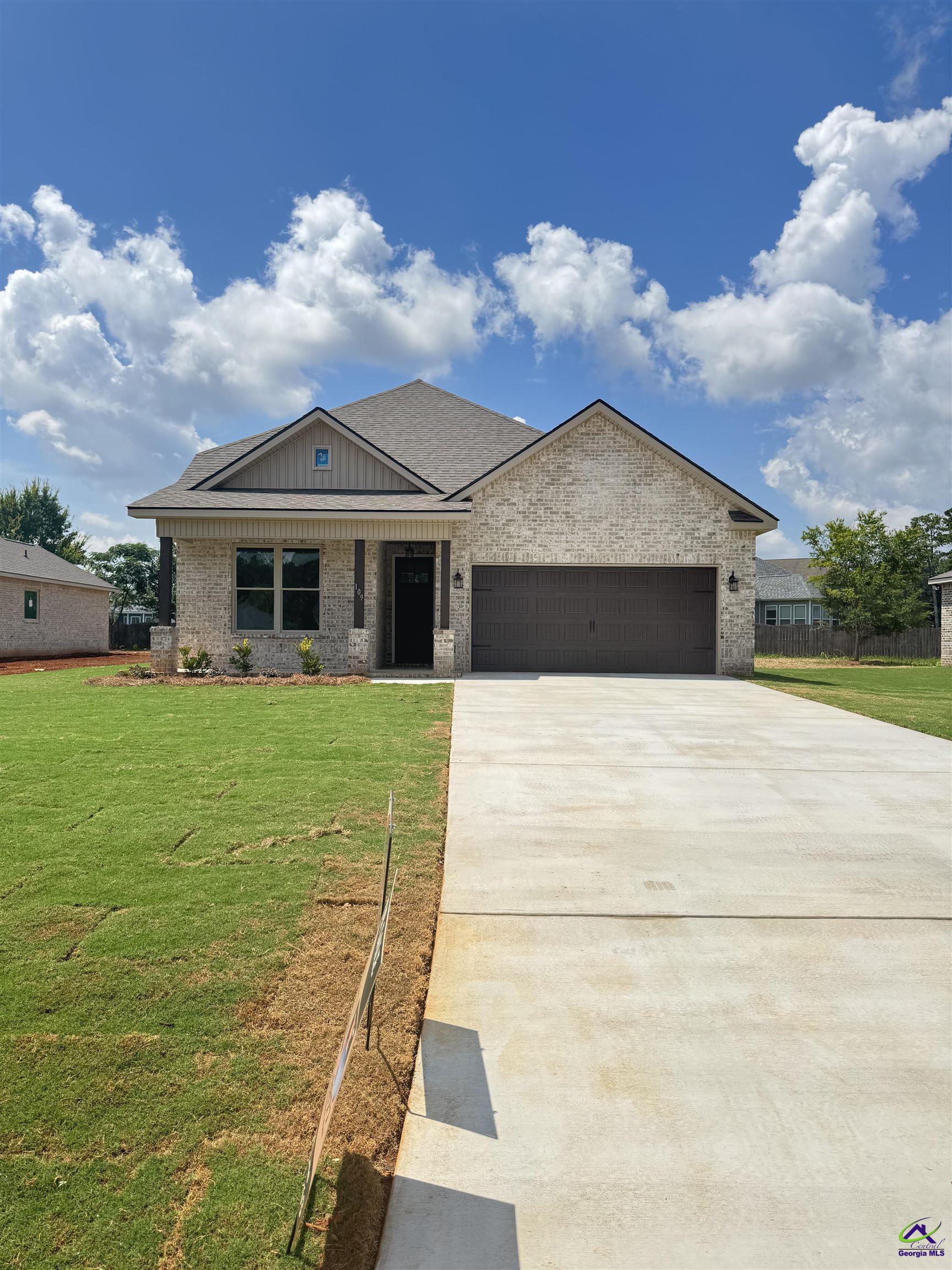 109 Mayberry Lane
