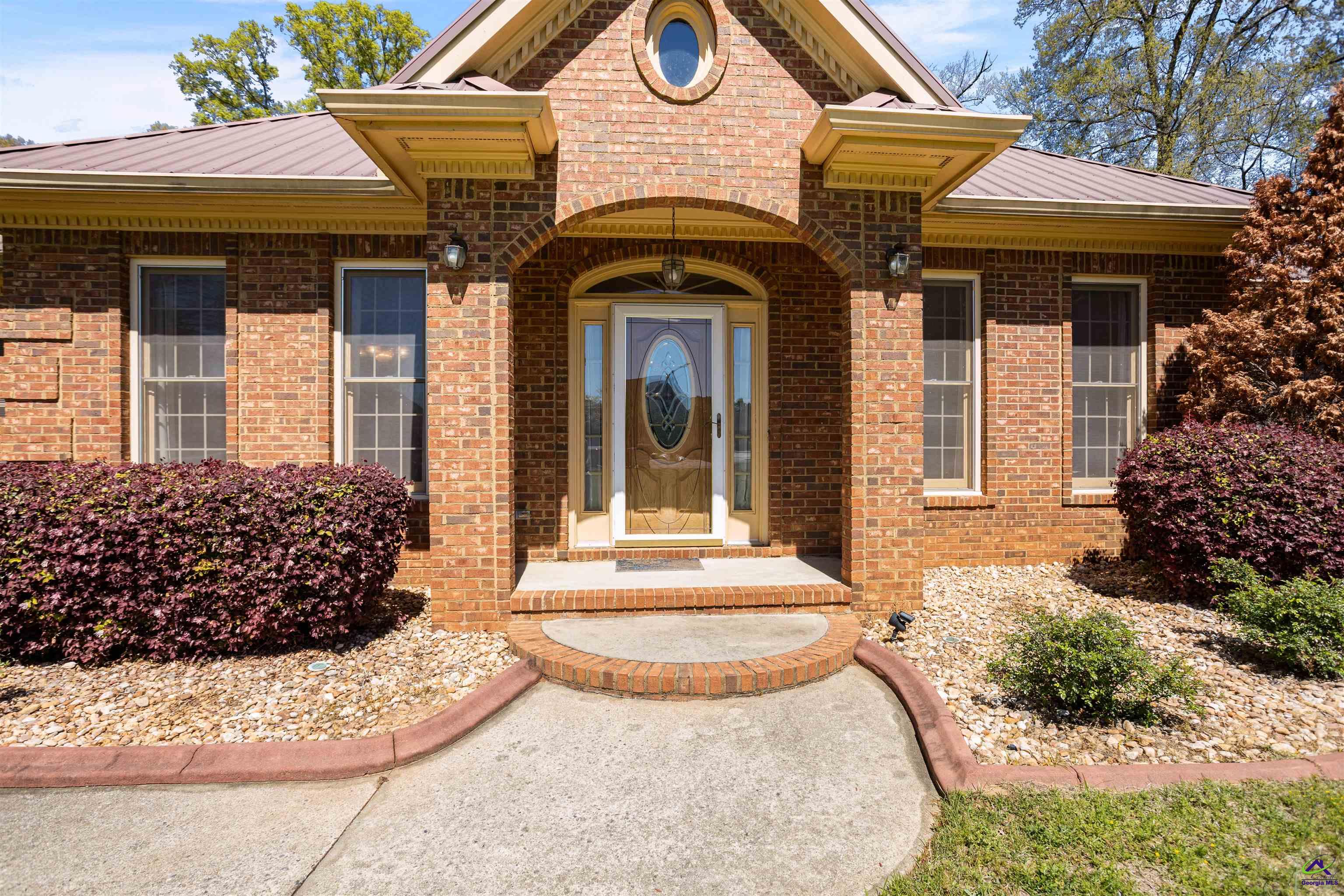 102 Coronet Court