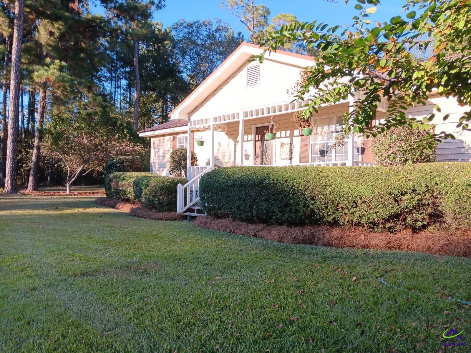 115 LOG CABIN Road
