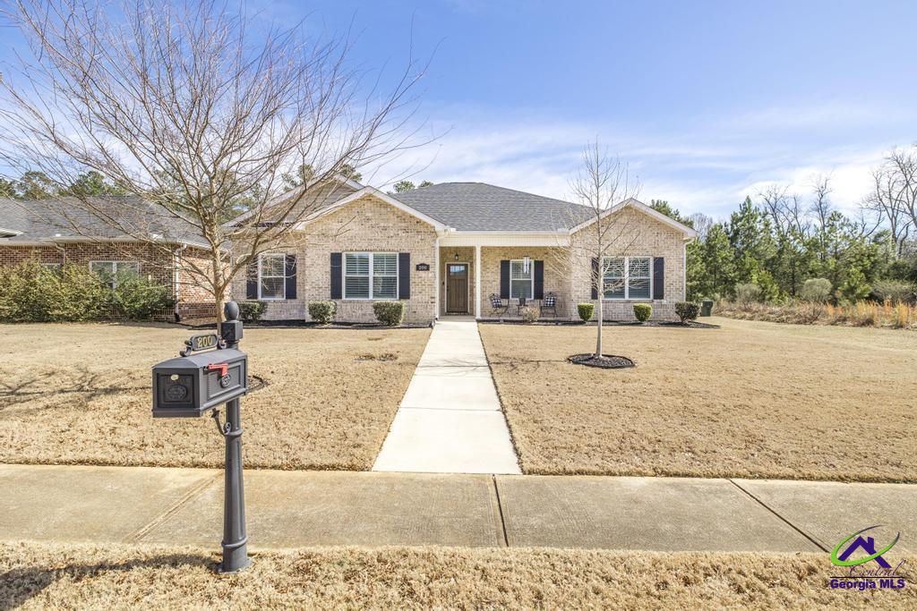 200 Charles Gray BLVD