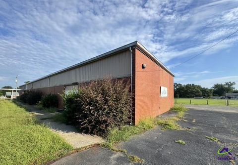 214 Hawkinsville Road Vienna GA 31092