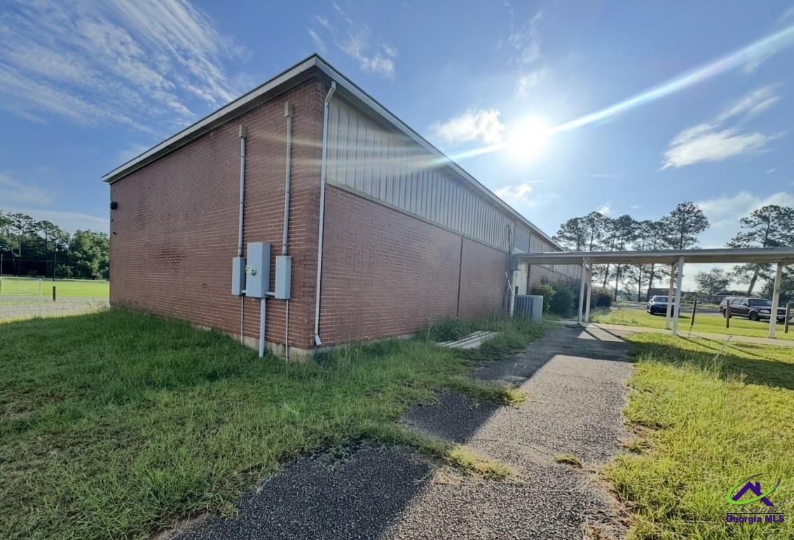 214 Hawkinsville Road