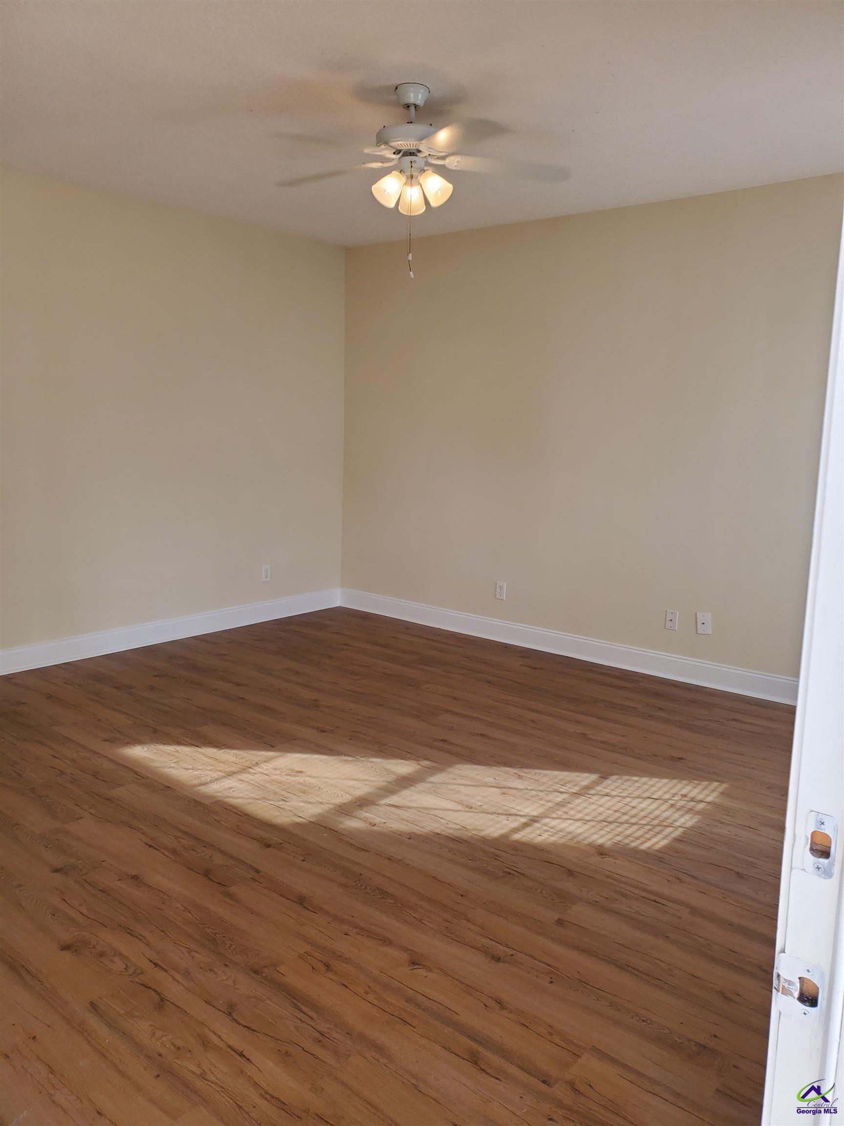 502 Club Villa Court #2