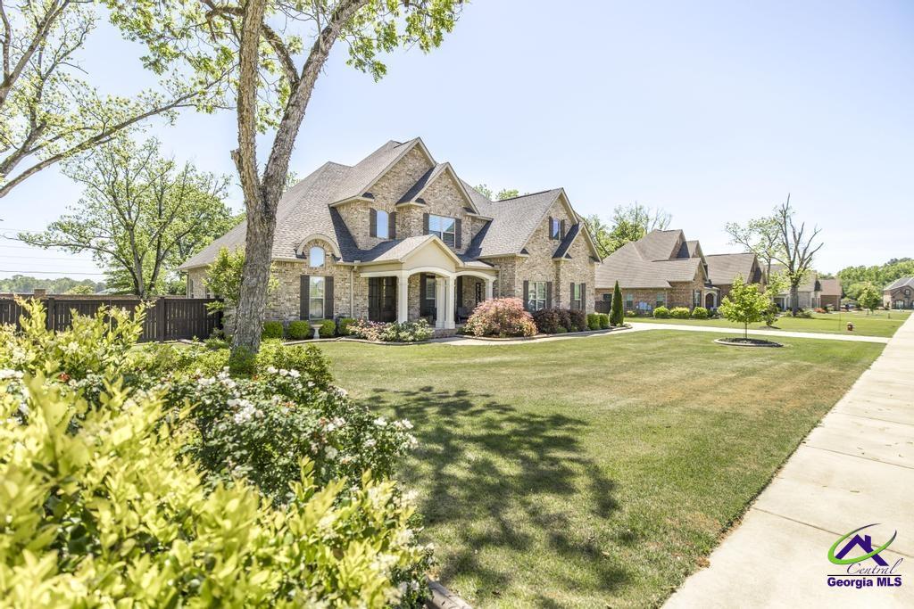 406 Southern Woods Trail