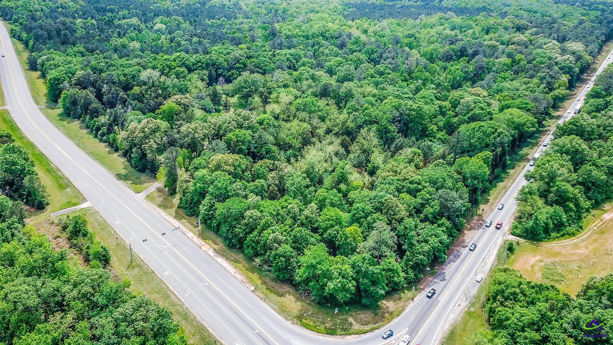 3525 Hwy 129