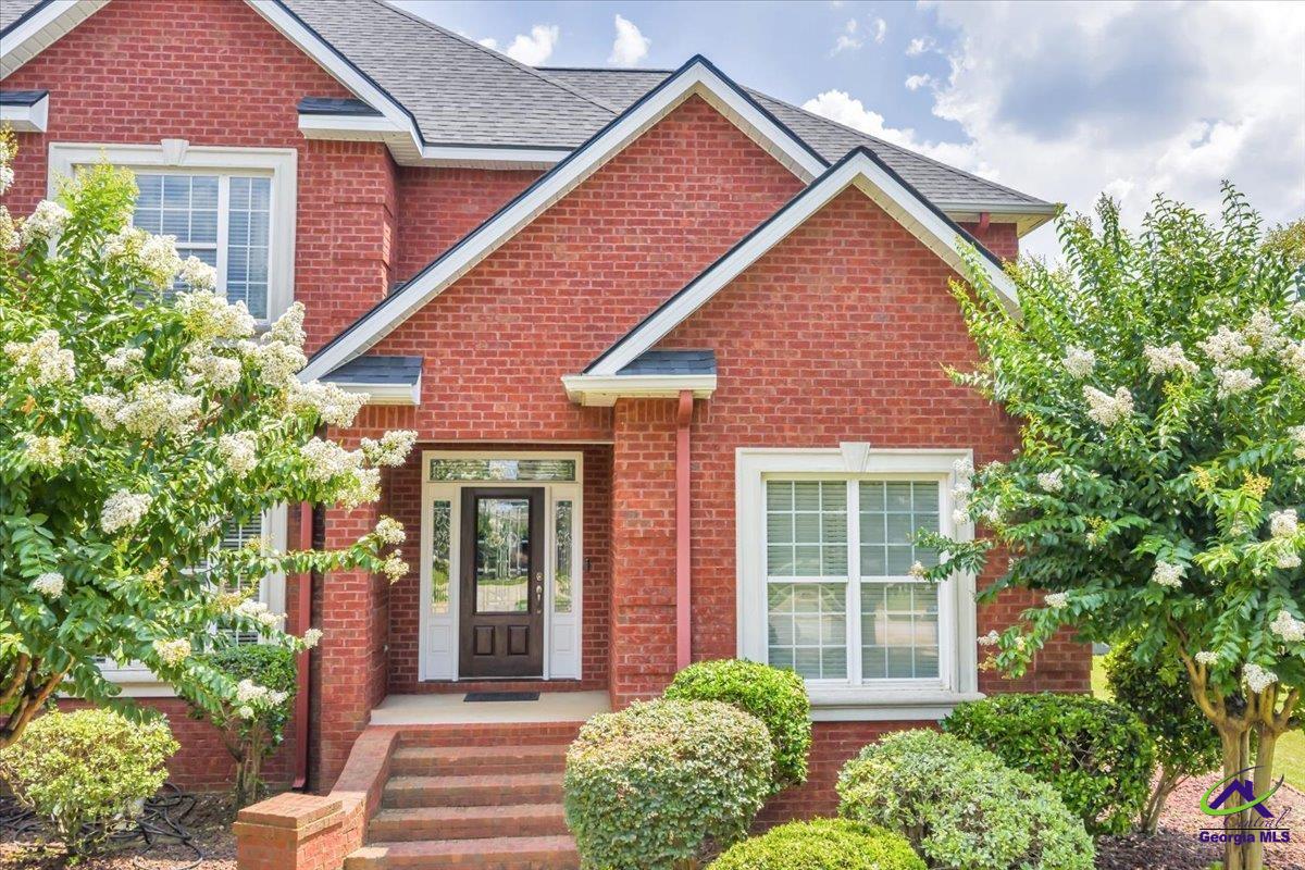 121 Bridgeway Drive