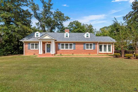 333 W Main Street Forsyth GA 31029