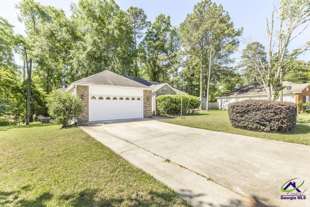 111 Englewood Court