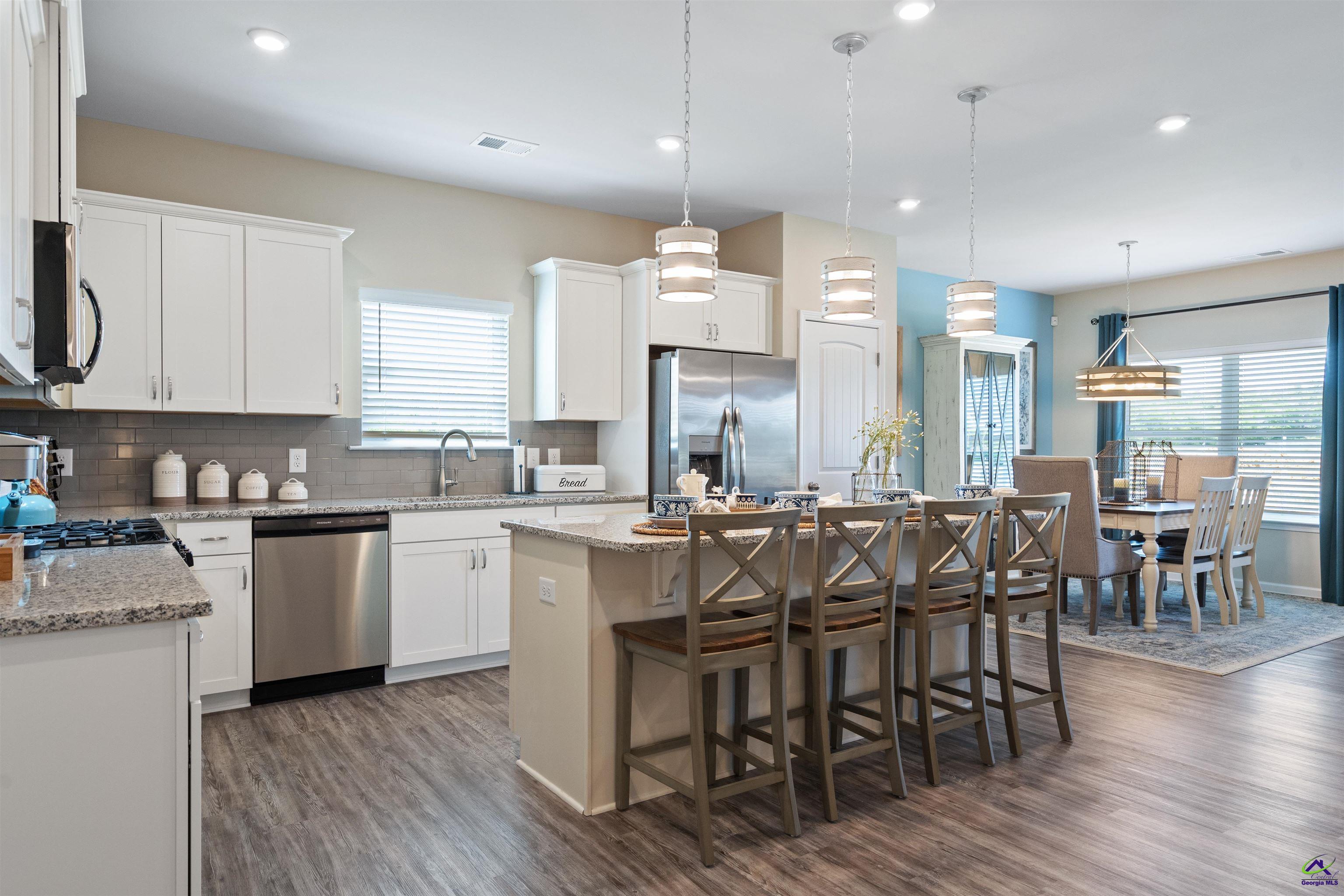 264 Shantz Way