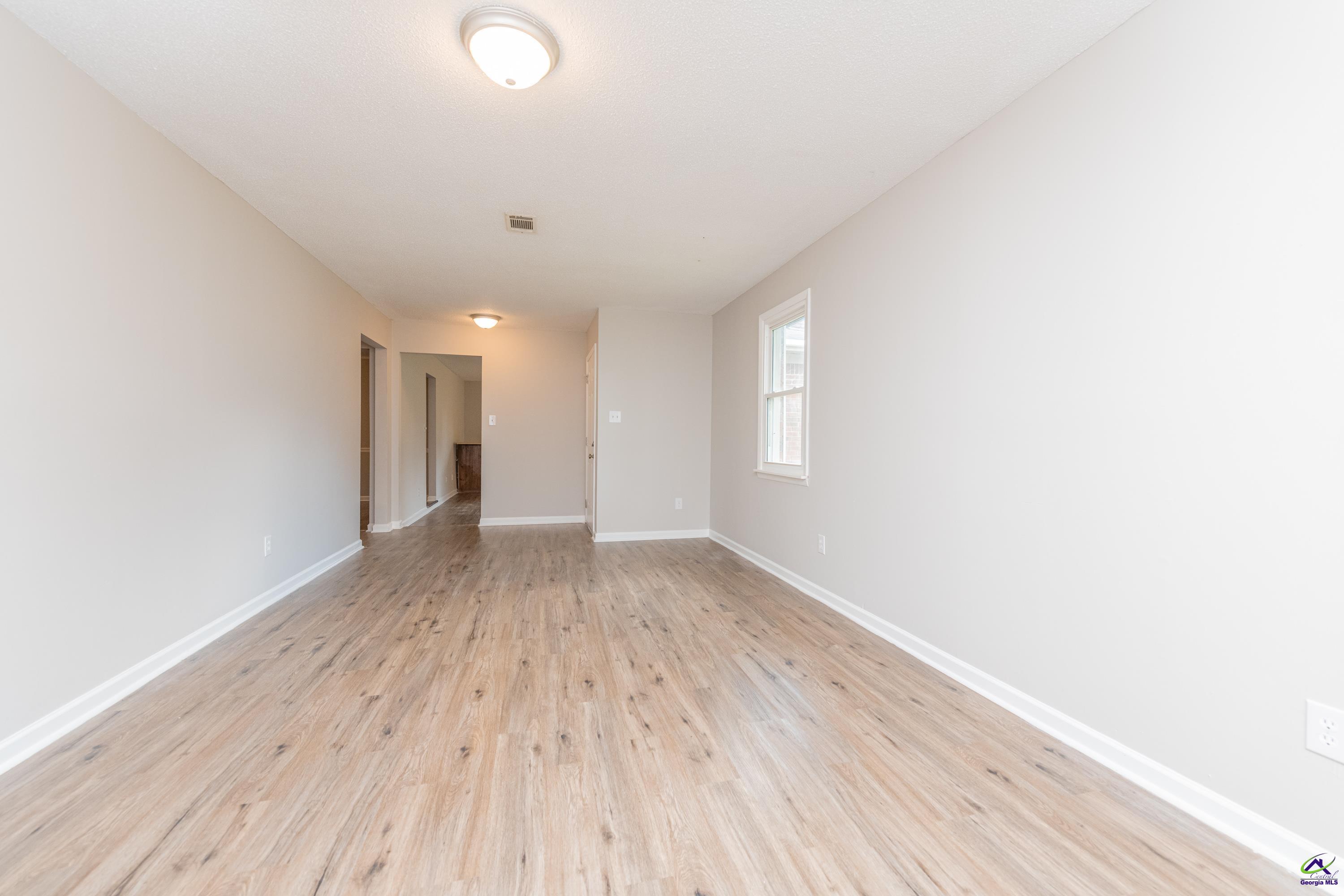 106 Idlewood Court