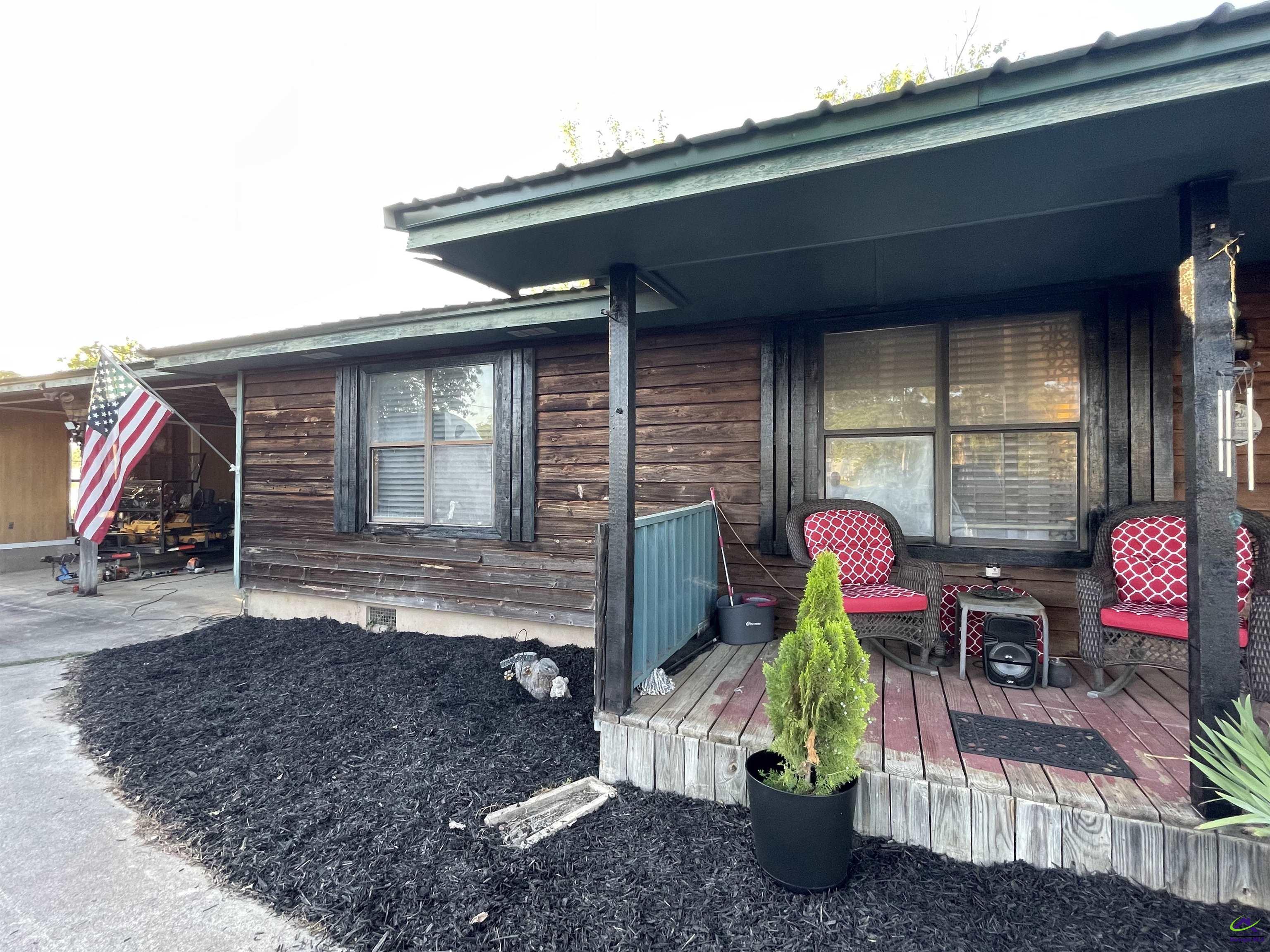 103 Dove Street