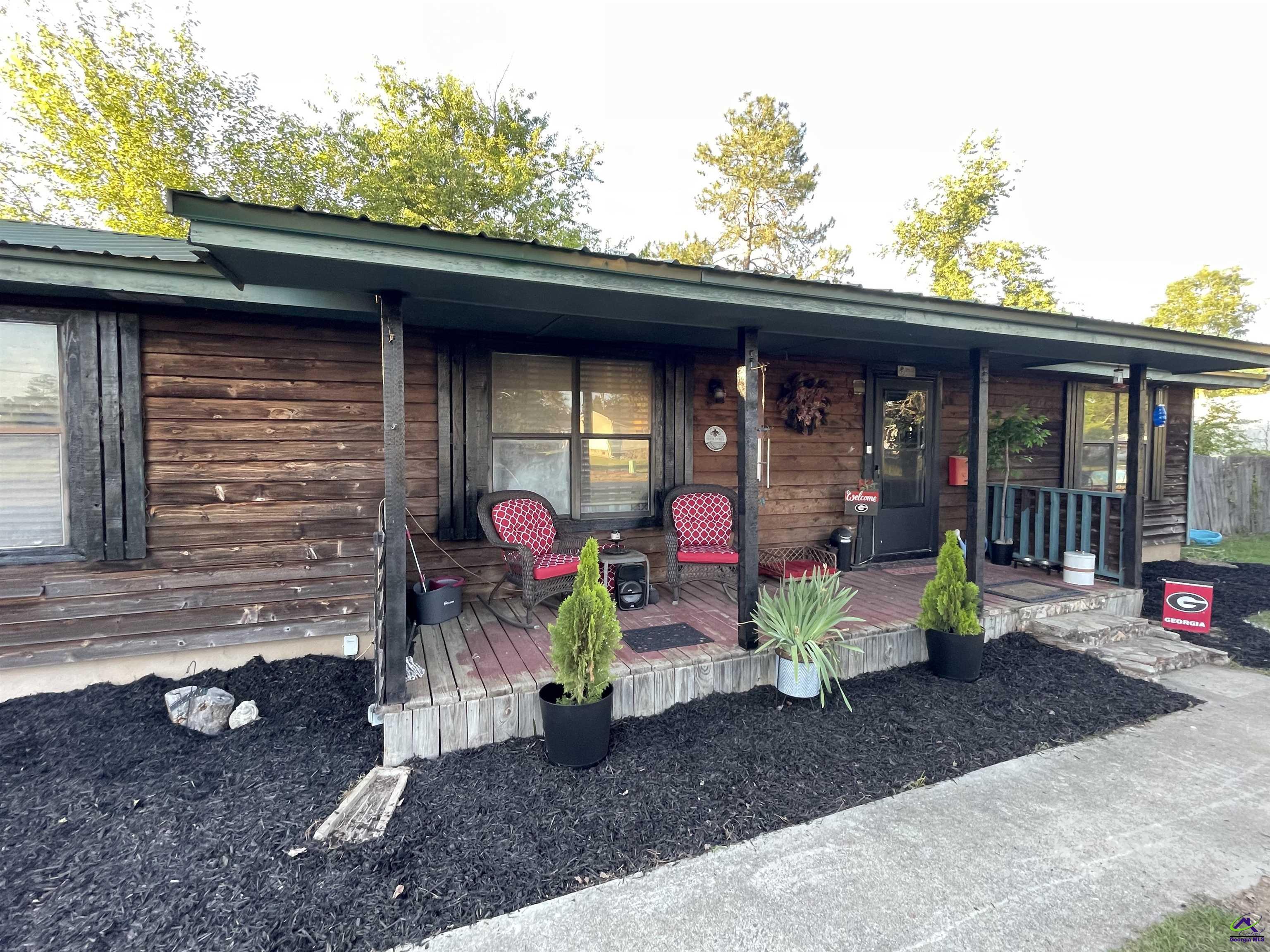 103 Dove Street